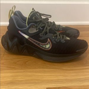 {Nike} Giannis  Basketball  Sneakers
